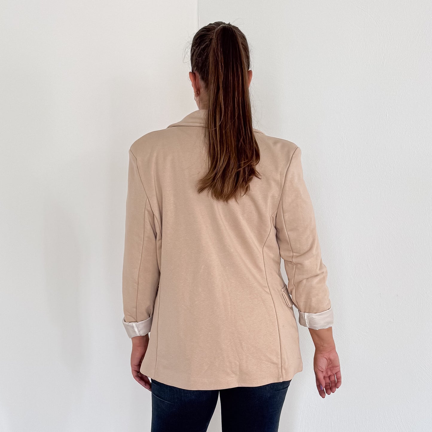 Blazer Nia