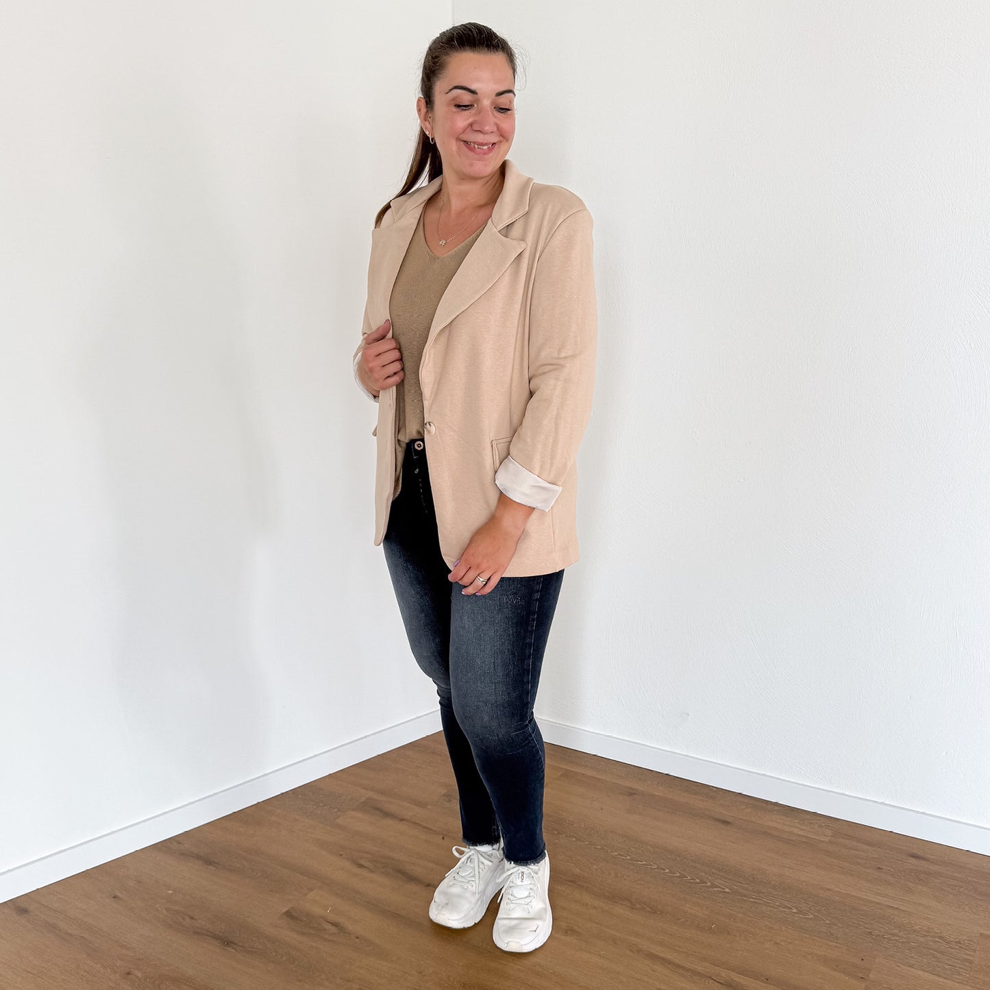 Blazer Nia