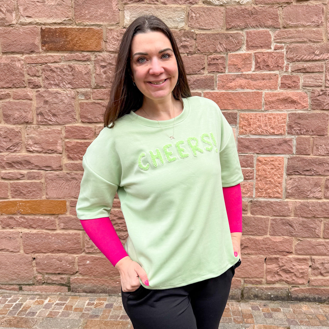 T-Shirt Cheers