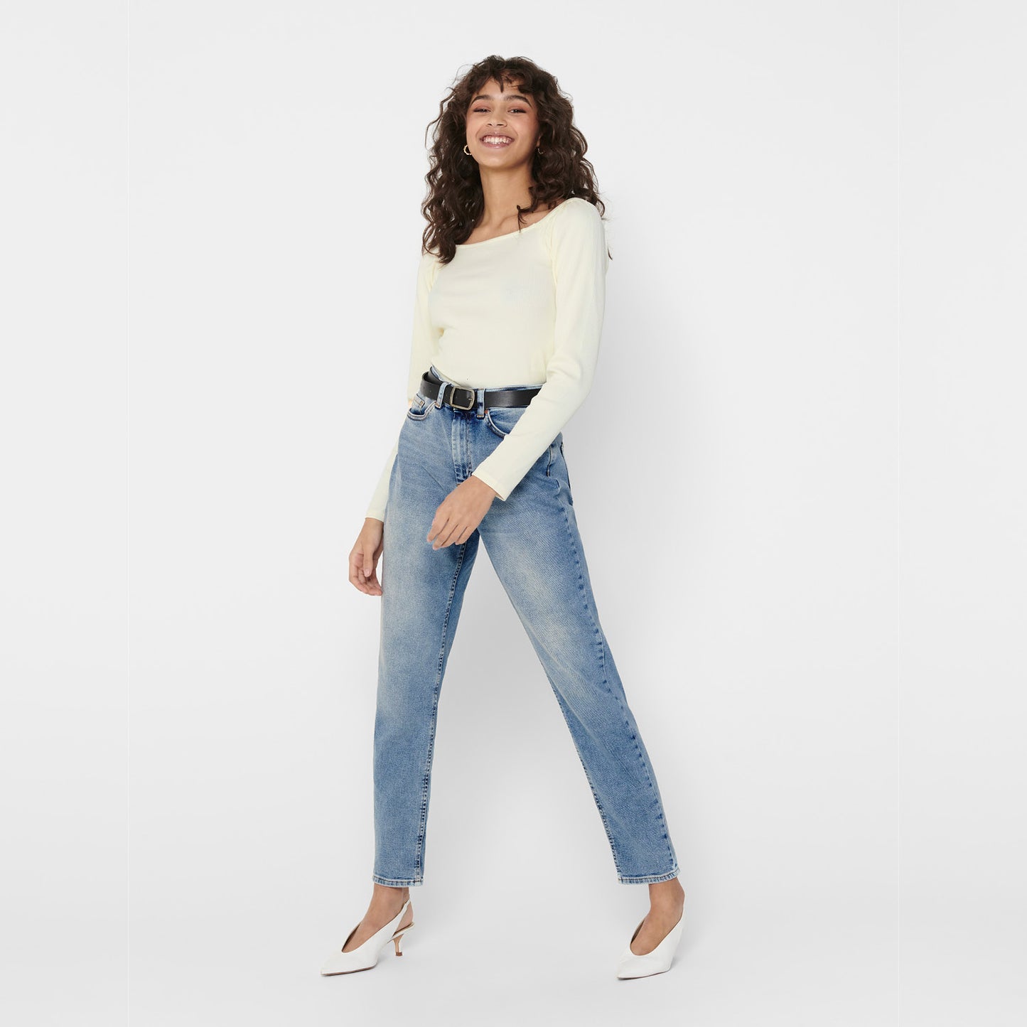 Jeanshose ONLVENEDA MOM