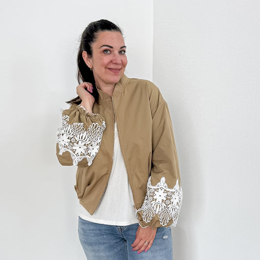Jacke Ornamenta